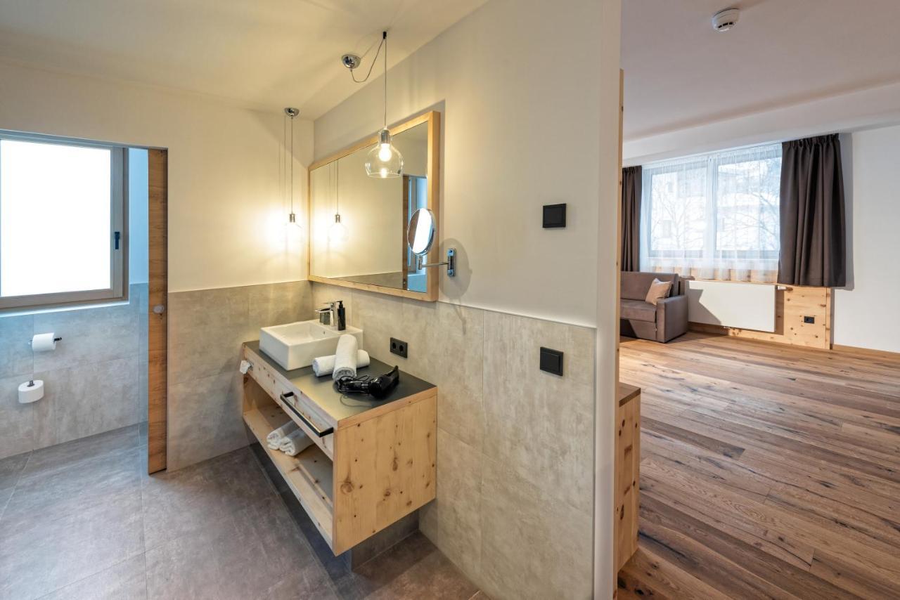 Hotel Zum Mohren Резия Экстерьер фото